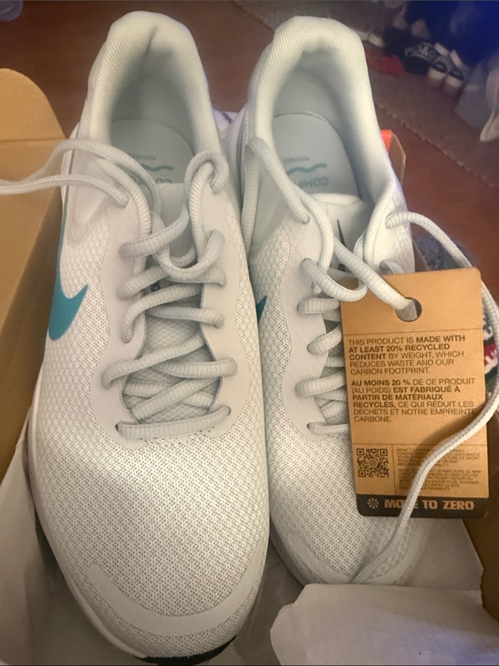 NWT Nike Revolution 9 Low Top Mesh Lace-Up Sneakers White/Blue FB2208-008